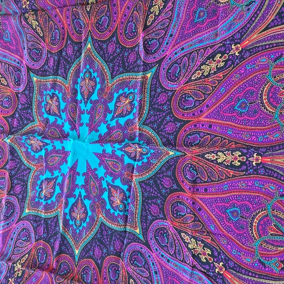 Bill Blass Silk Scarf - Picture 2 of 5